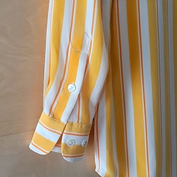 NWT Equipment Modest XS Daddy Blouse Shirt Top Silk Button Work Yellow White - Picture 8 of 10